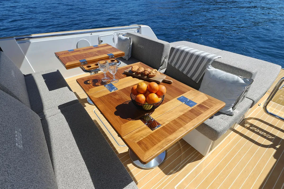 Instant Crush, a Fjord 41 XL motor yacht at Grad Kaštela, Croatia