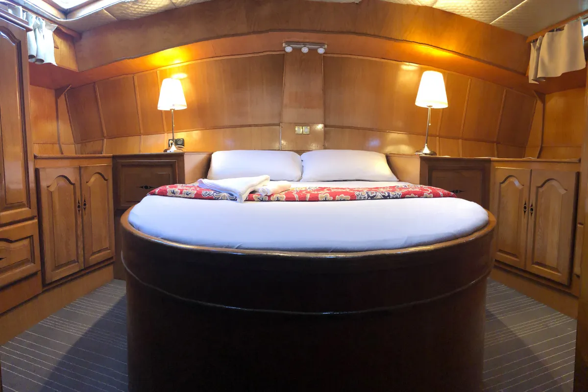 Cabin on Dreamaway, a Gulet Waverunner 55 motor yacht at Olbia, Italy