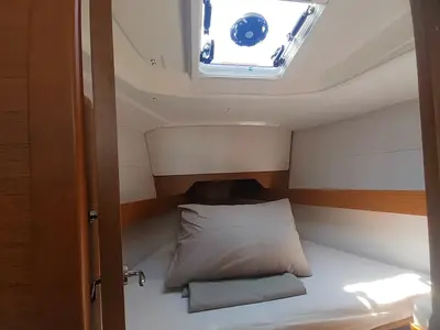 Cabin on Fig, a Jeanneau Sun Odyssey 349 sailboat at Pula, Croatia