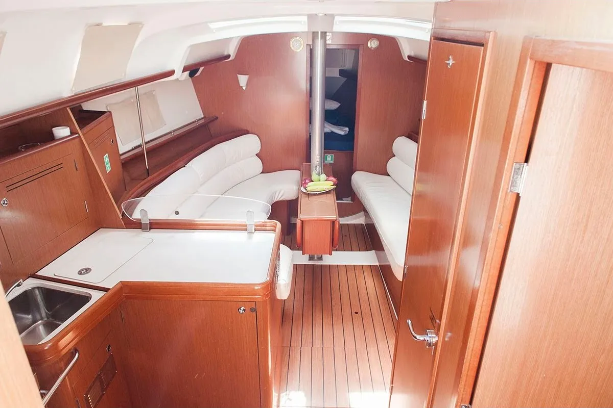 Salon of S/Y Ariadne, a Beneteau Oceanis 343 sailboat at Preveza, Greece