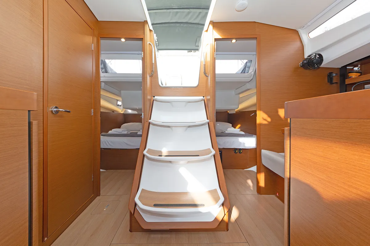 Cabin on Jolly Roger, a Jeanneau Sun Odyssey 440 sailboat at Athens, Greece