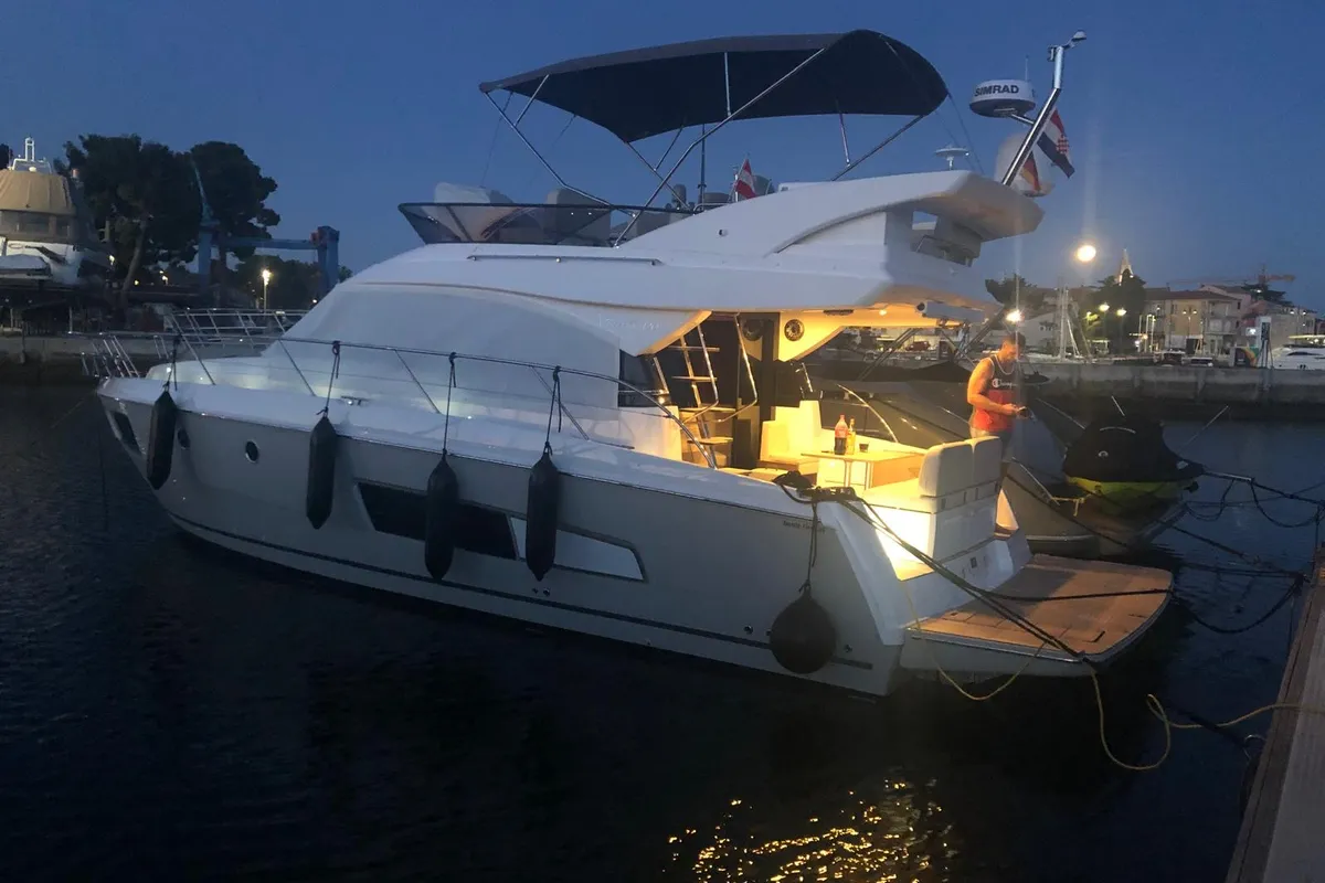 Exterior view of CALENI, a Bavaria Virtess 420 Fly motorboat at Grad Šibenik, Croatia