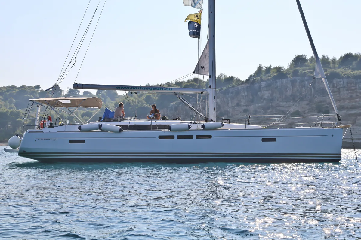 Exterior view of Amfitriti, a Jeanneau Sun Odyssey 509 sailboat at Loutraki, Greece