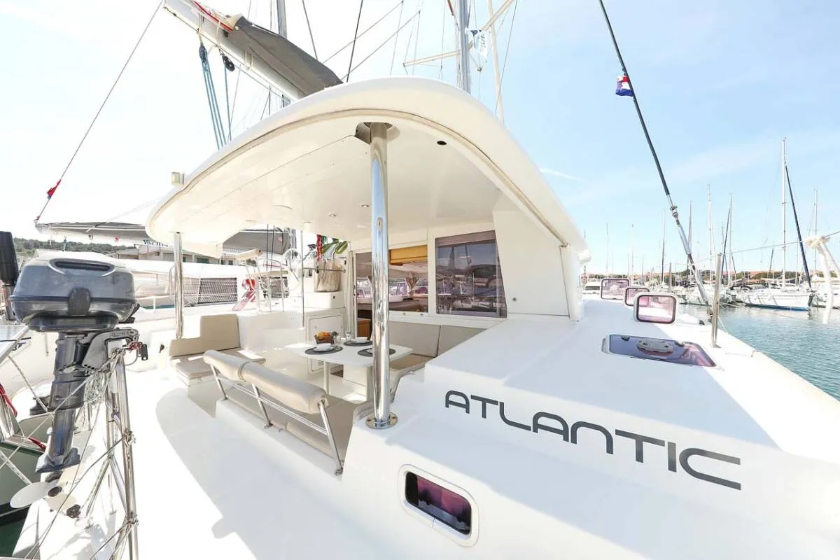 Deck of Atlantic, a Lagoon 400 catamaran at Općina Medulin, Croatia