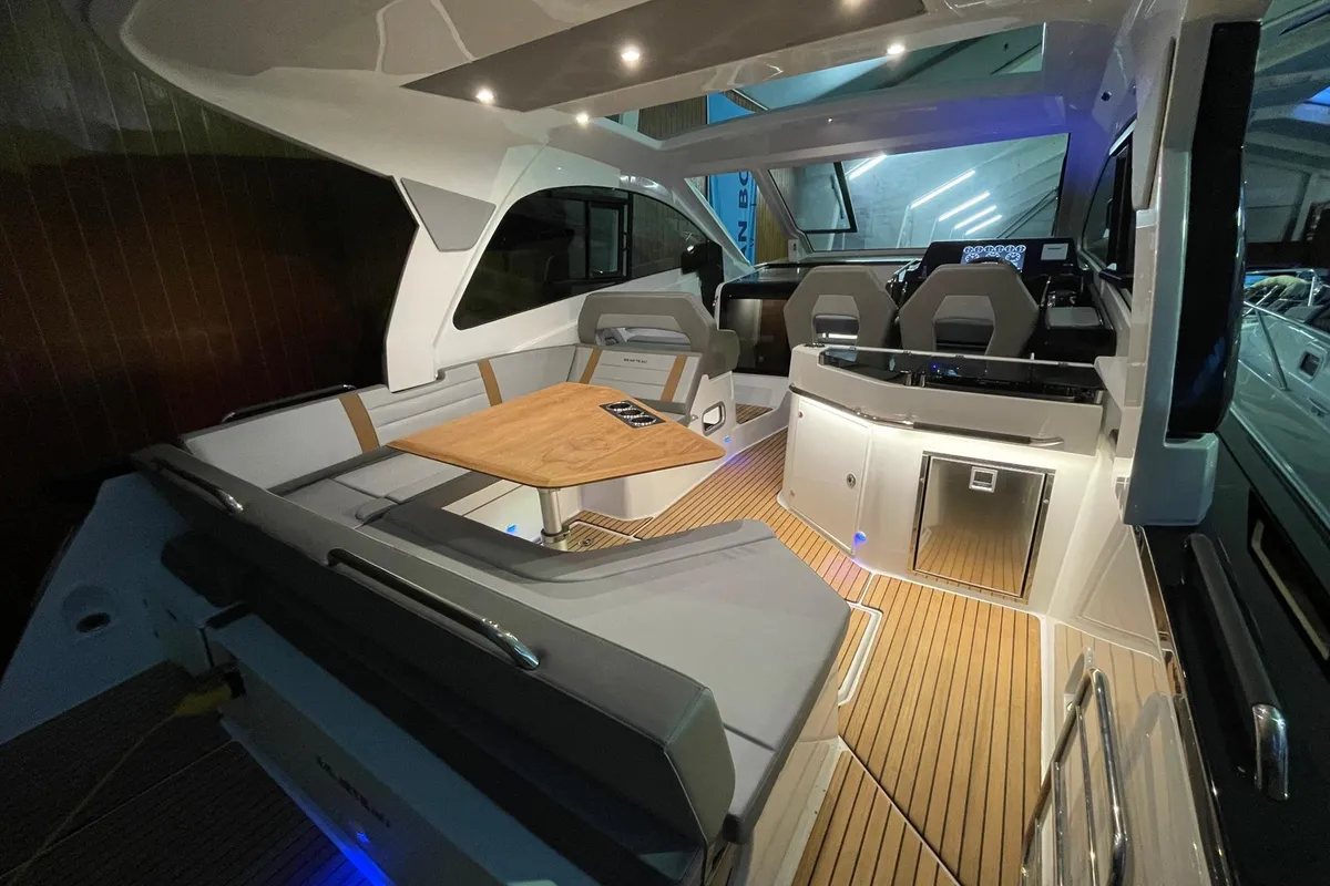 Salon of Speed, a Beneteau Gran Turismo 32 motorboat at Grad Pula, Croatia