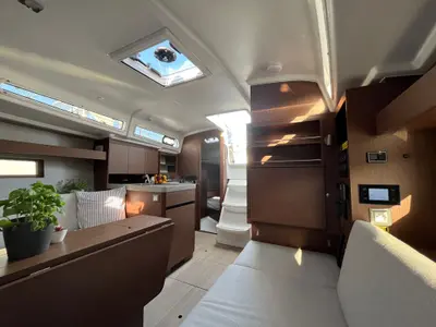 Salon of ROOKIE, a Beneteau Oceanis 34.1 sailboat at Split, Croatia