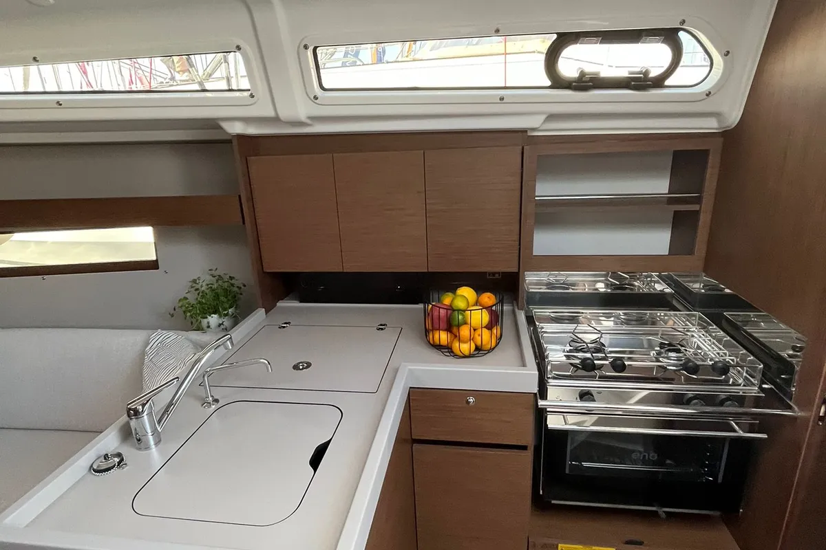 Galley of ROOKIE, a Beneteau Oceanis 34.1 sailboat at Split, Croatia