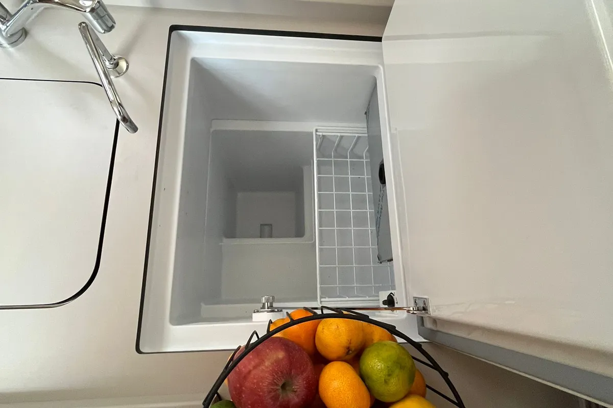 Galley of ROOKIE, a Beneteau Oceanis 34.1 sailboat at Split, Croatia