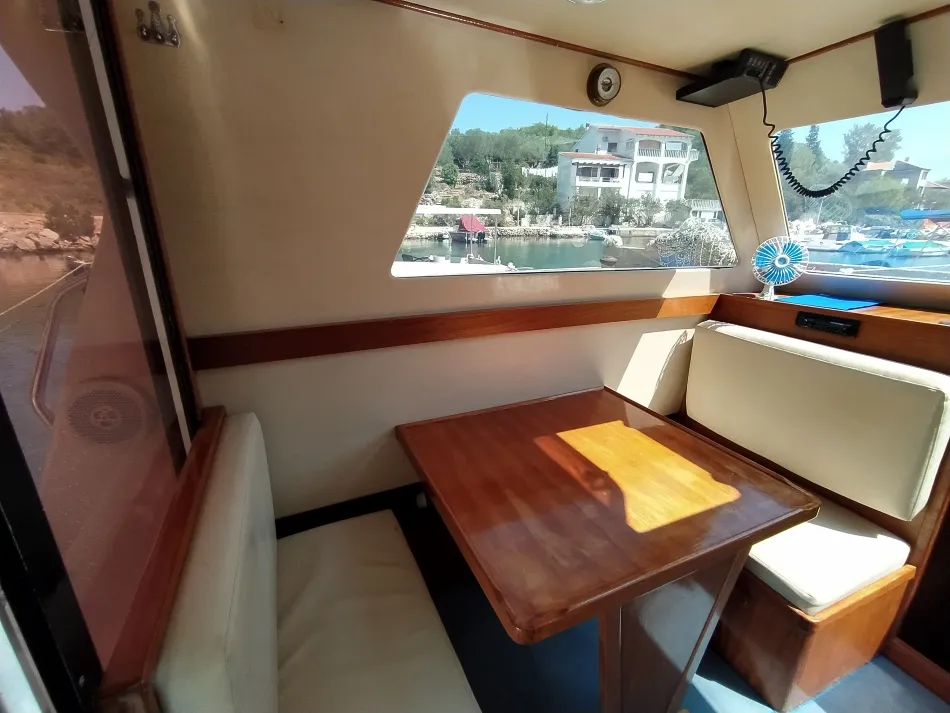 Exterior view of Ana, a SAS - Vektor Adria 28 Luxus motorboat at Brbinj, Croatia