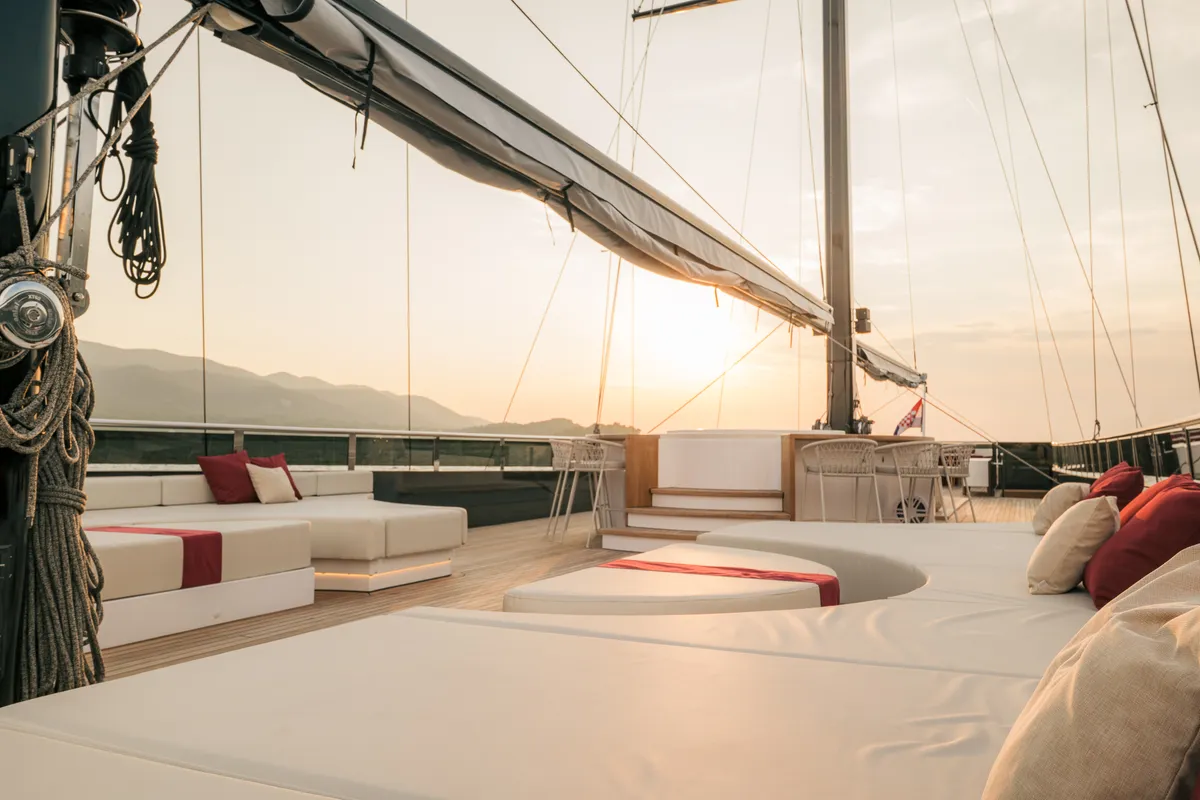 Reposado, a Luxury Sailing Yacht sailboat at Općina Sukošan, Croatia
