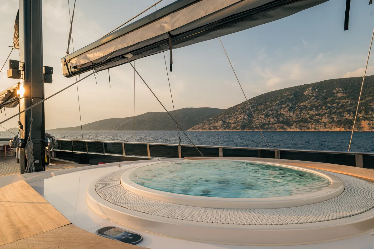 Reposado, a Luxury Sailing Yacht sailboat at Općina Sukošan, Croatia