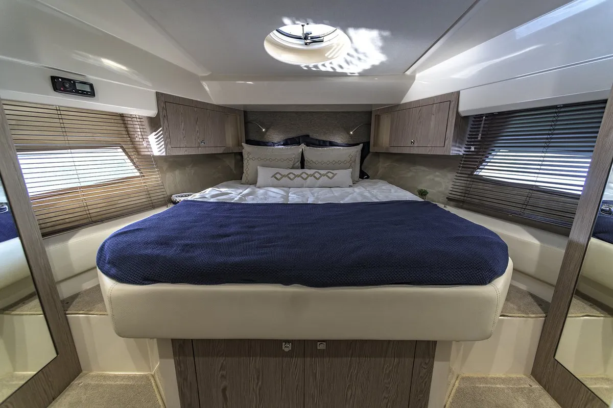 Cabin on Noa, a Sessa Fly 42 motor yacht at Općina Sukošan, Croatia