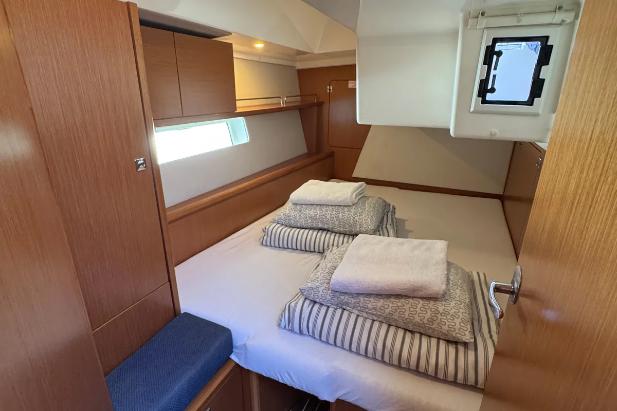 Cabin on Nora, a Bavaria C45 sailboat at Općina Rogoznica, Croatia