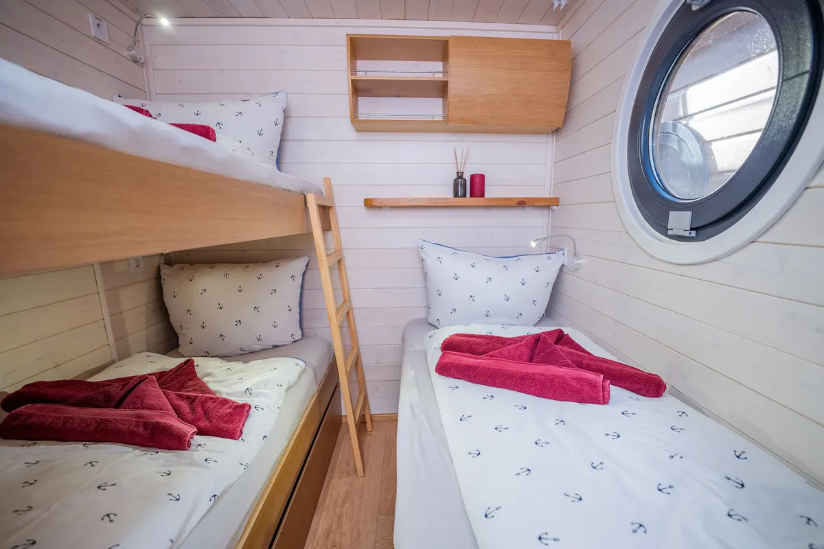 Cabin on Brino, a Woma D13 motorboat at Fürstenberg, Germany