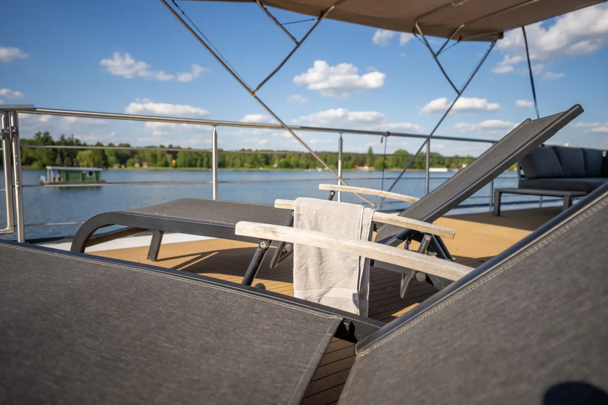 Deck of Brino, a Woma D13 motorboat at Fürstenberg, Germany