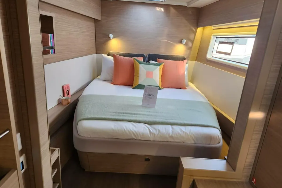 Cabin on Solara, a Lagoon 43 catamaran at Bonifacio / Bunifaziu, France