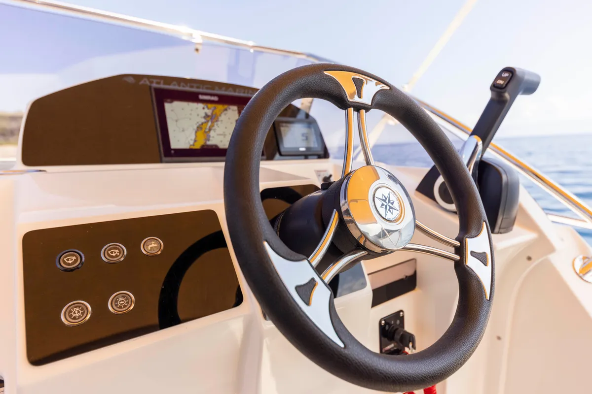 Cockpit of 275322ML, a Atlantic Marine Sun Cruiser 690 motorboat at Mali Lošinj, Croatia