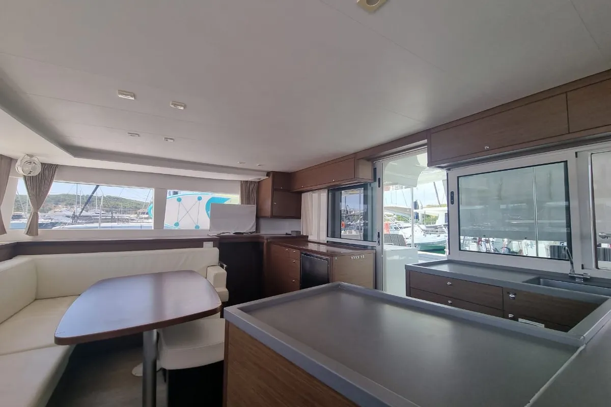 Salon of SoulMate, a Lagoon 450 F catamaran at Lavrion, Greece