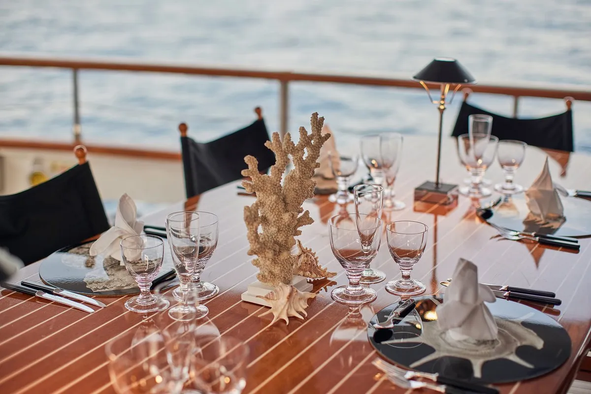 Sounion II, a Azimut Sounion II motor yacht at Athens, Greece