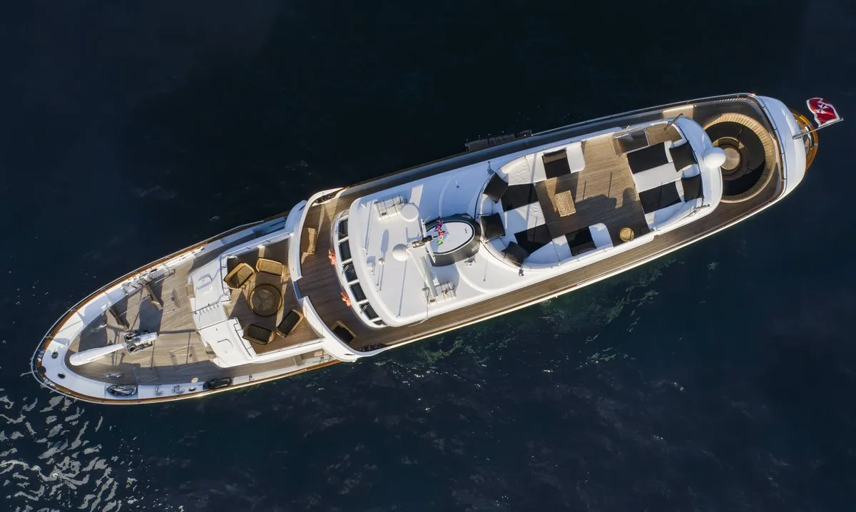 Sounion II, a Azimut Sounion II motor yacht at Athens, Greece