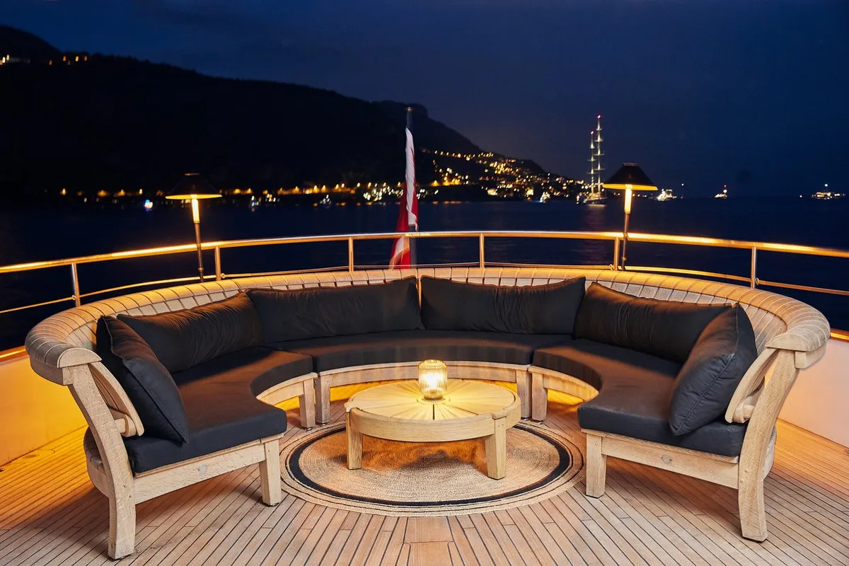 Sounion II, a Azimut Sounion II motor yacht at Athens, Greece