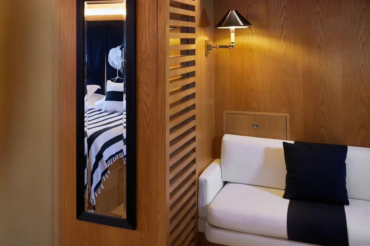 Sounion II, a Azimut Sounion II motor yacht at Athens, Greece