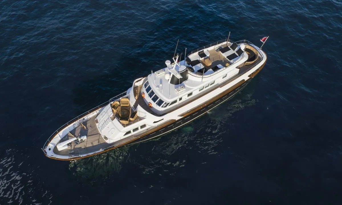 Sounion II, a Azimut Sounion II motor yacht at Athens, Greece