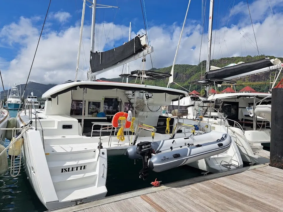 Exterior view of Lagoon 450 Sport, a catamaran at Roche Caiman, Seychelles