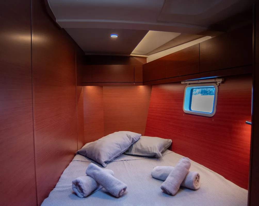 Cabin on Quantum Wave, a Hanse 508 sailboat at Preveza, Greece