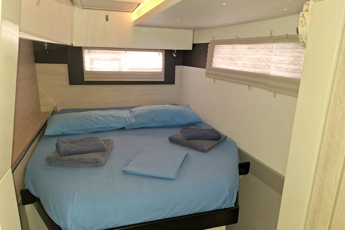 Annemarie, a Leopard 40 catamaran at Tonnarella, Italy