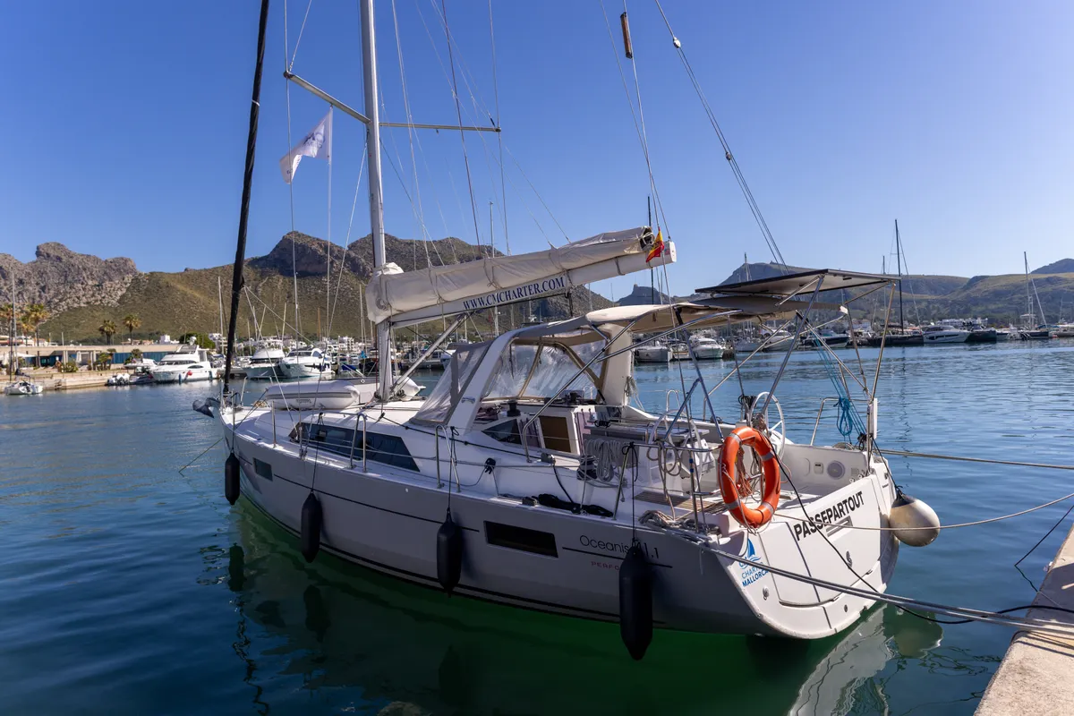 PASSEPARTOUT, a Beneteau Oceanis 41.1 sailboat at Port de Pollença, Spain
