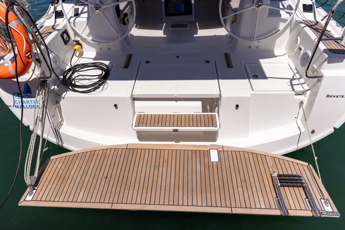 PASSEPARTOUT, a Beneteau Oceanis 41.1 sailboat at Port de Pollença, Spain