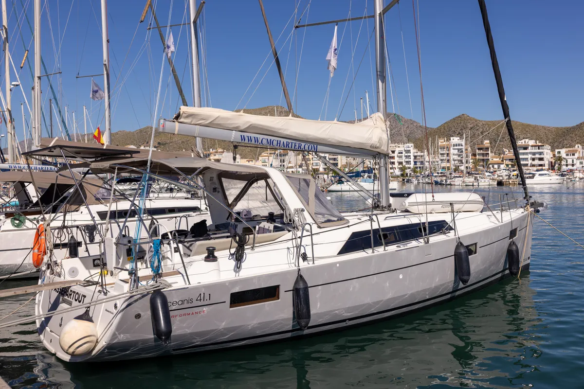 PASSEPARTOUT, a Beneteau Oceanis 41.1 sailboat at Port de Pollença, Spain