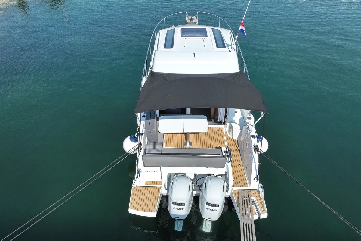Exterior view of Freeya, a Beneteau Antares 9 OB motorboat at Grad Biograd na Moru, Croatia