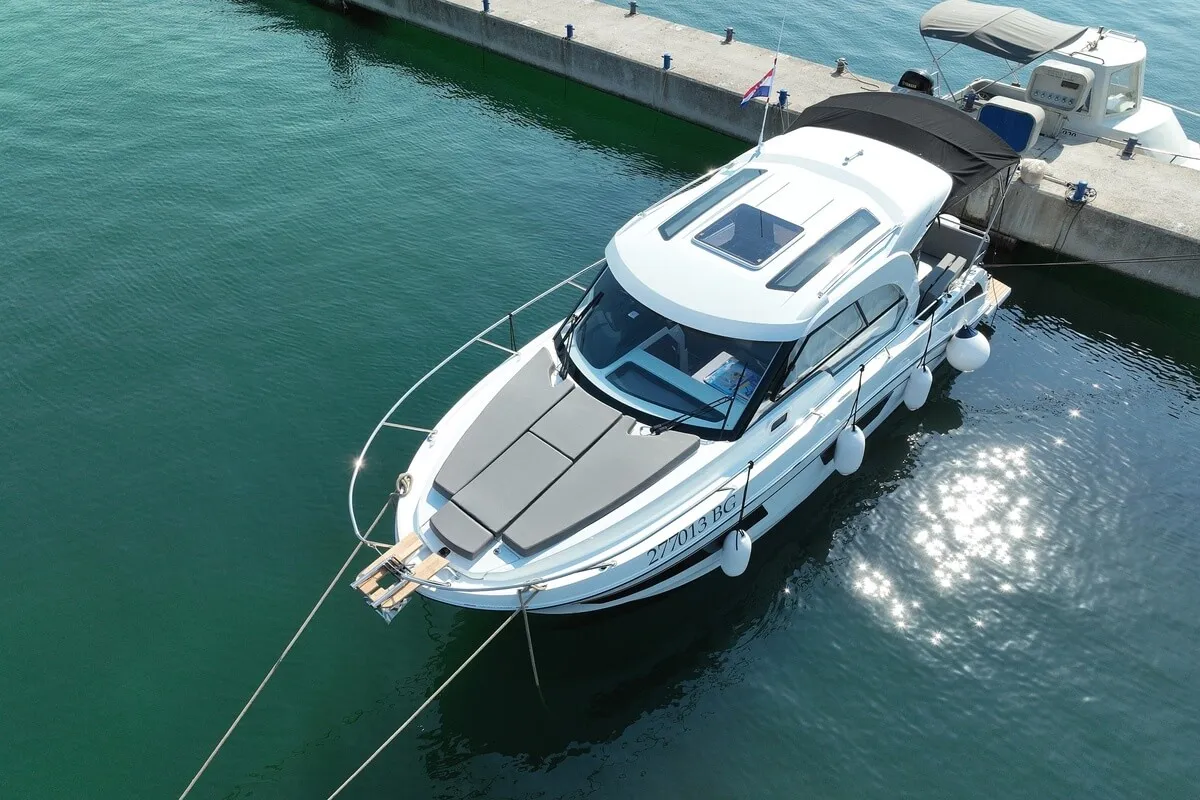 Exterior view of Freeya, a Beneteau Antares 9 OB motorboat at Grad Biograd na Moru, Croatia