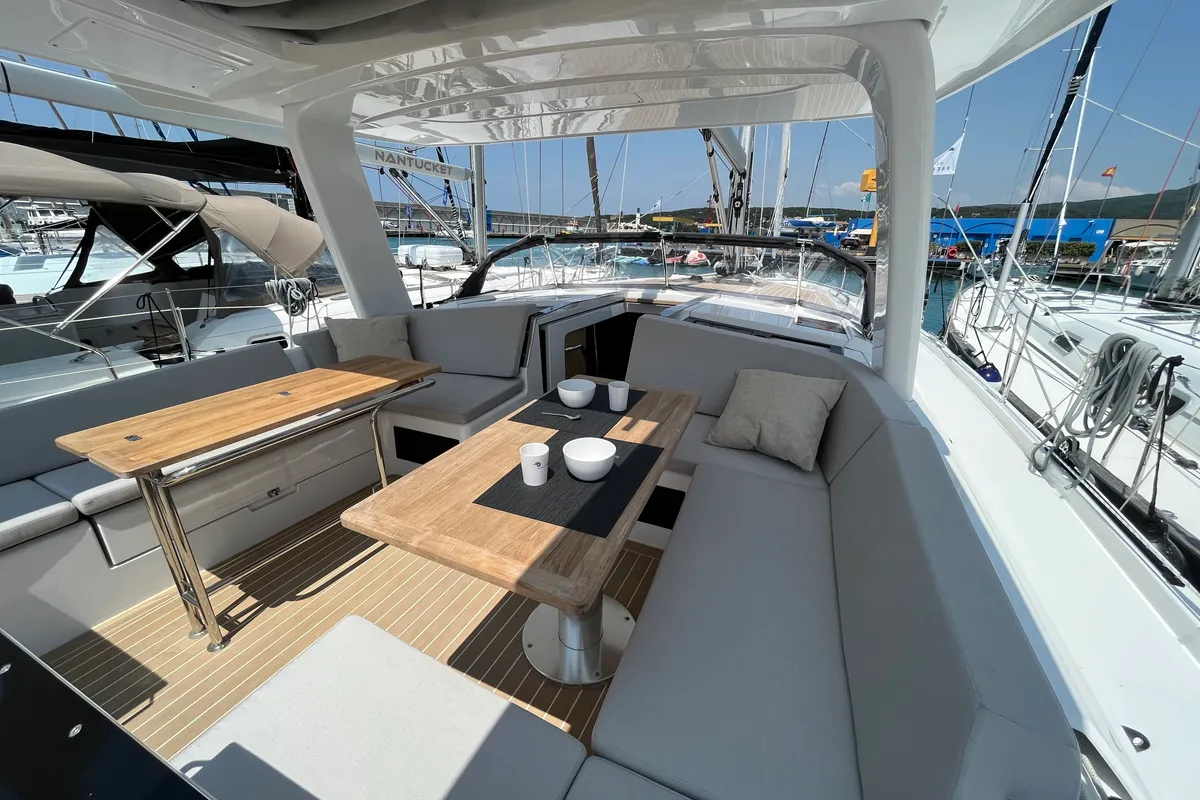 Deck of Time Off, a Hanse 460 sailboat at Rosignano Solvay, Italy