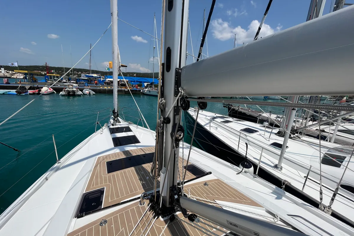 Deck of Time Off, a Hanse 460 sailboat at Rosignano Solvay, Italy