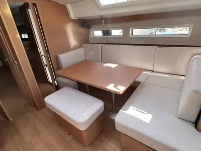 Salon of Melusina, a Jeanneau Sun Odyssey 490 sailboat at Olbia, Italy