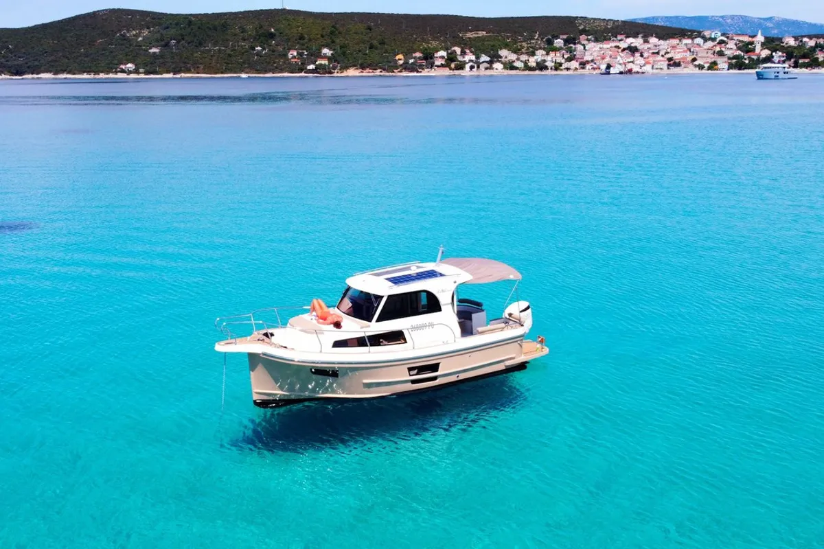 Cabin on H8, a Leidi 800R motorboat at Grad Pula, Croatia