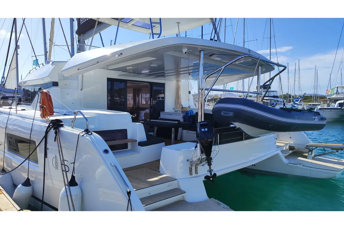 Naf, a Lagoon 51 catamaran at Lavrion, Greece
