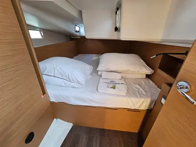 Cabin on Luna, a Jeanneau Sun Odyssey 490 sailboat at Grad Biograd na Moru, Croatia