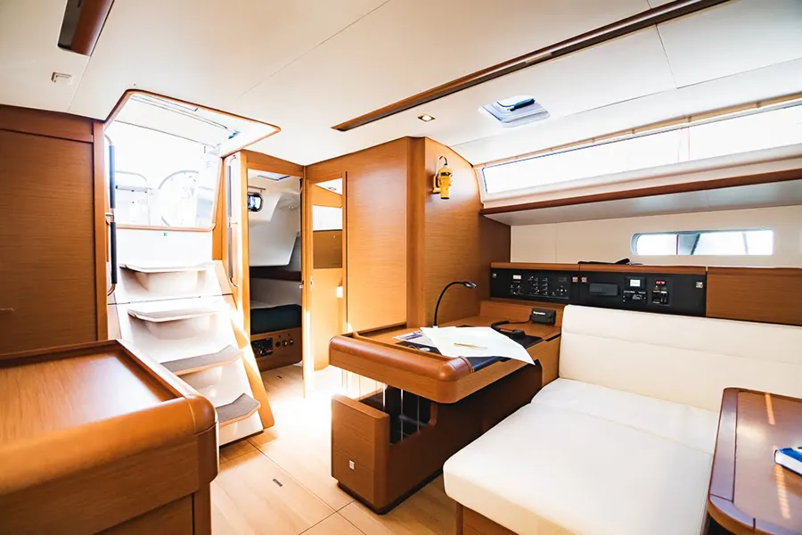 Salon of Pinta, a Jeanneau Sun Odyssey 519 sailboat at Parikia, Greece