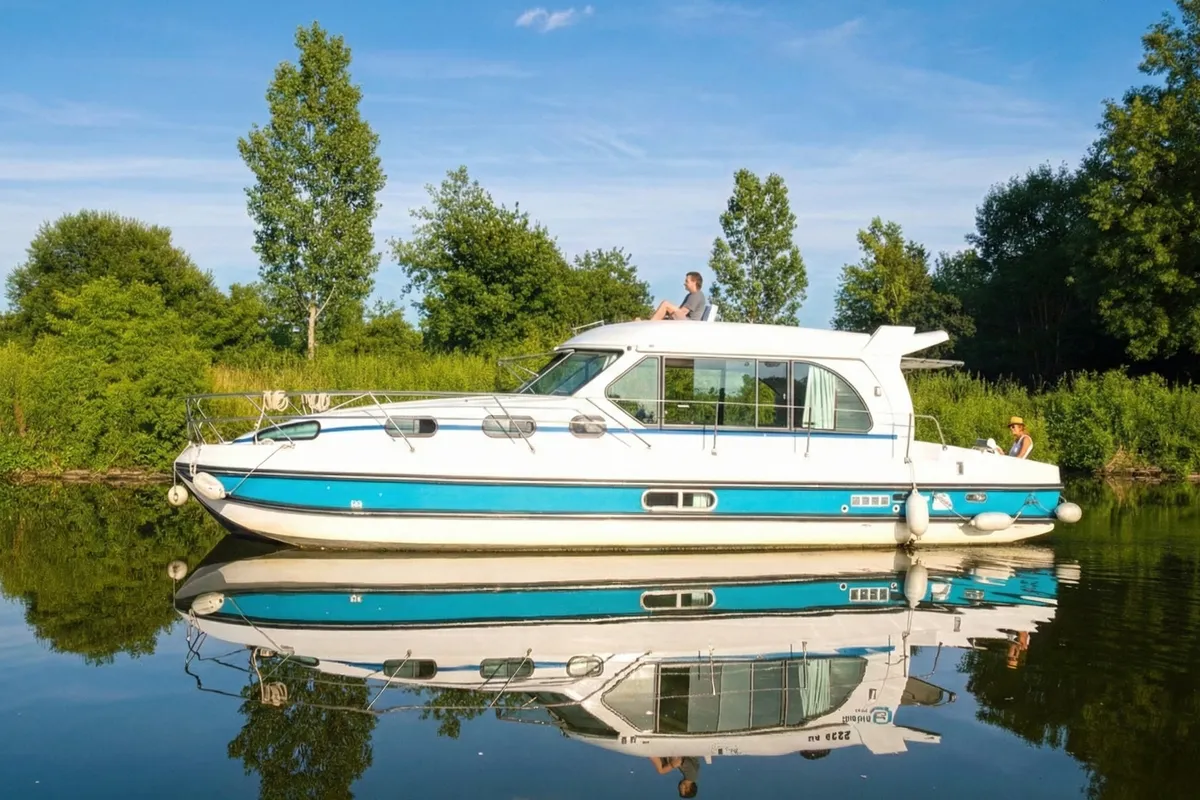 Cruiser Comfort 8/10 Pers., a Nicols Sedan 1160 motorboat at Saverne, France