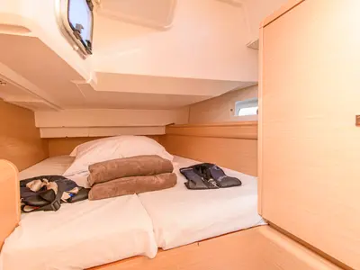 Cabin on Birbona, a Jeanneau Sun Odyssey 449 sailboat at San Vincenzo, Italy