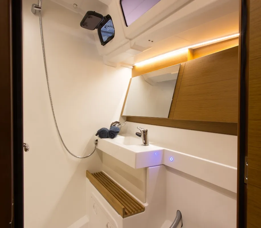 Head on Wanderlust, a Jeanneau Sun Odyssey 490 sailboat at Athens, Greece