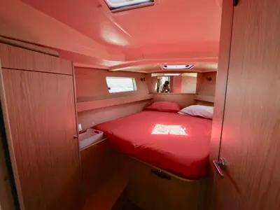 Cabin on Tenuta delle Ripalte, a Beneteau Oceanis 41.1 sailboat at Cecina, Italy