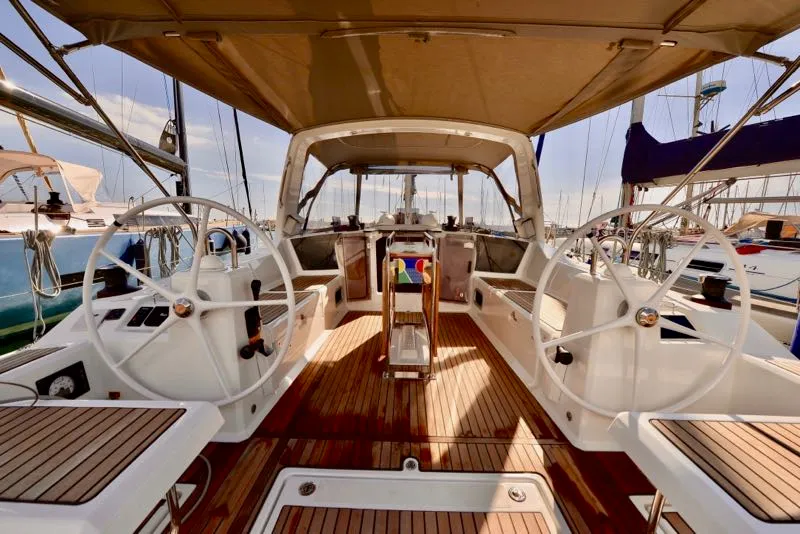 Tenuta delle Ripalte, a Beneteau Oceanis 41.1 sailboat at Cecina, Italy