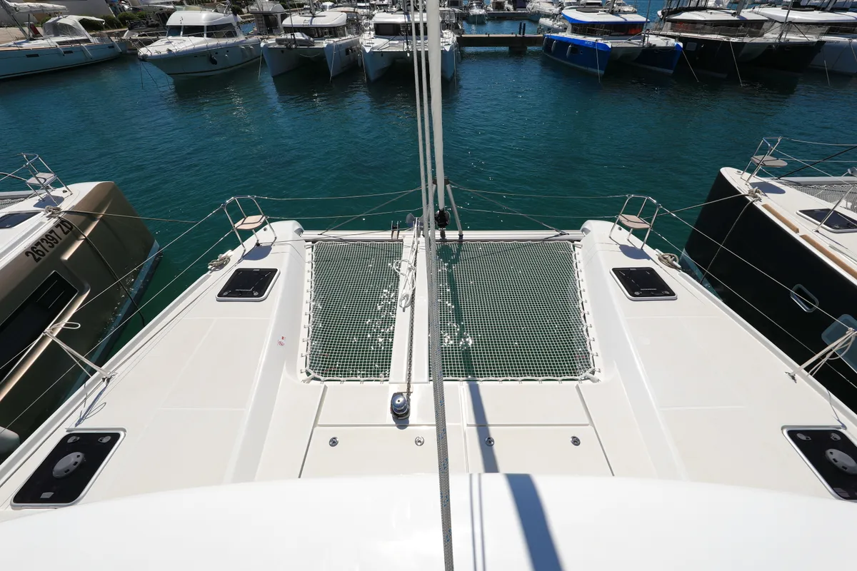 Head on ZEUS, a Lagoon 42 catamaran at Općina Sukošan, Croatia