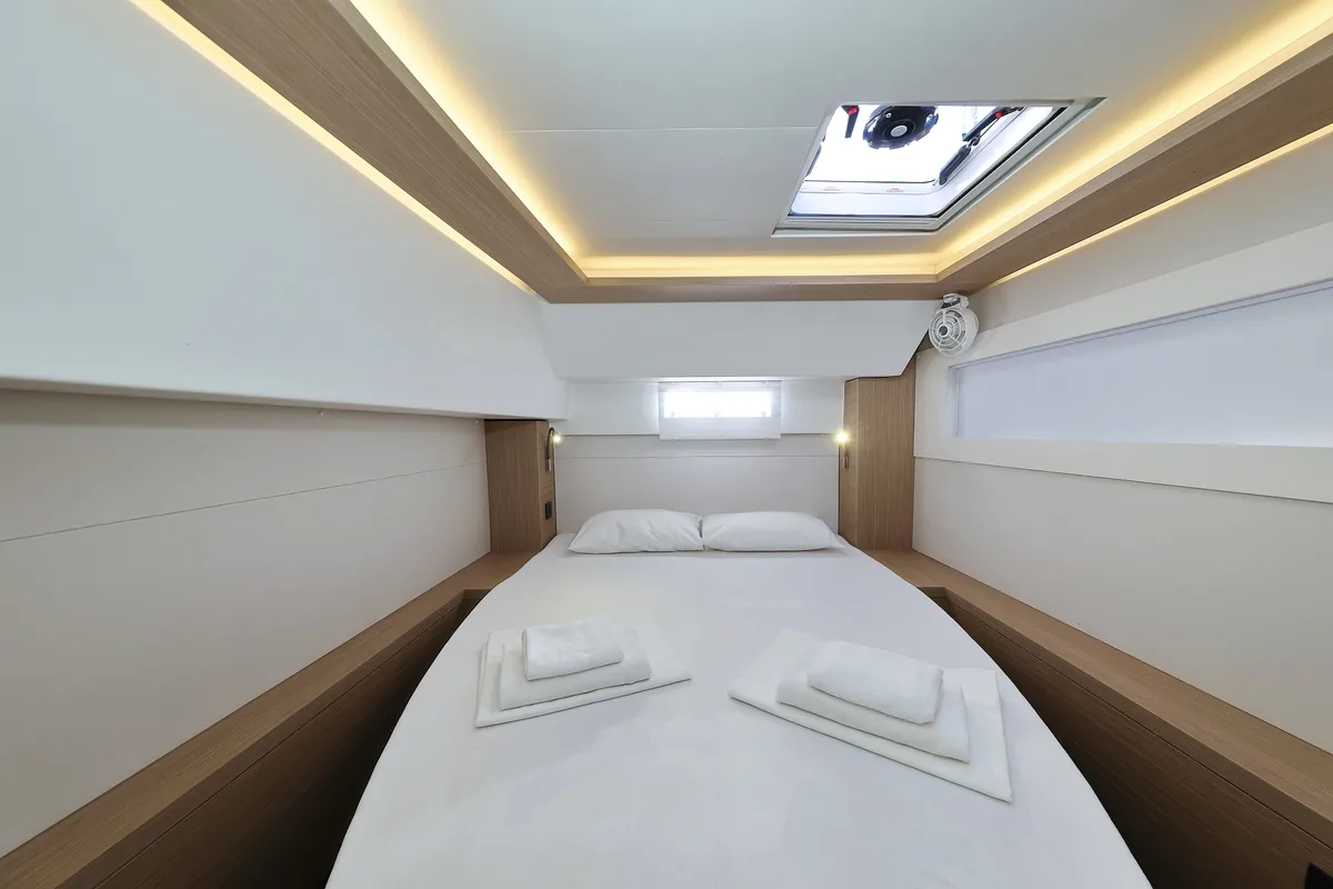 Cabin on Ship Happens, a Lagoon 46 catamaran at Općina Sukošan, Croatia