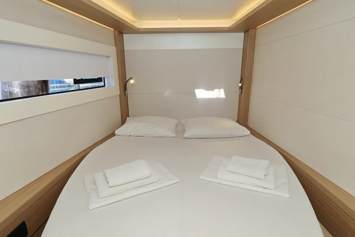 Cabin on Ship Happens, a Lagoon 46 catamaran at Općina Sukošan, Croatia